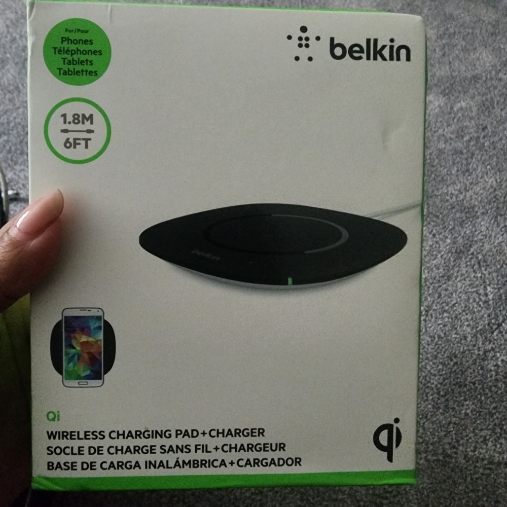 Cell phone charging pad